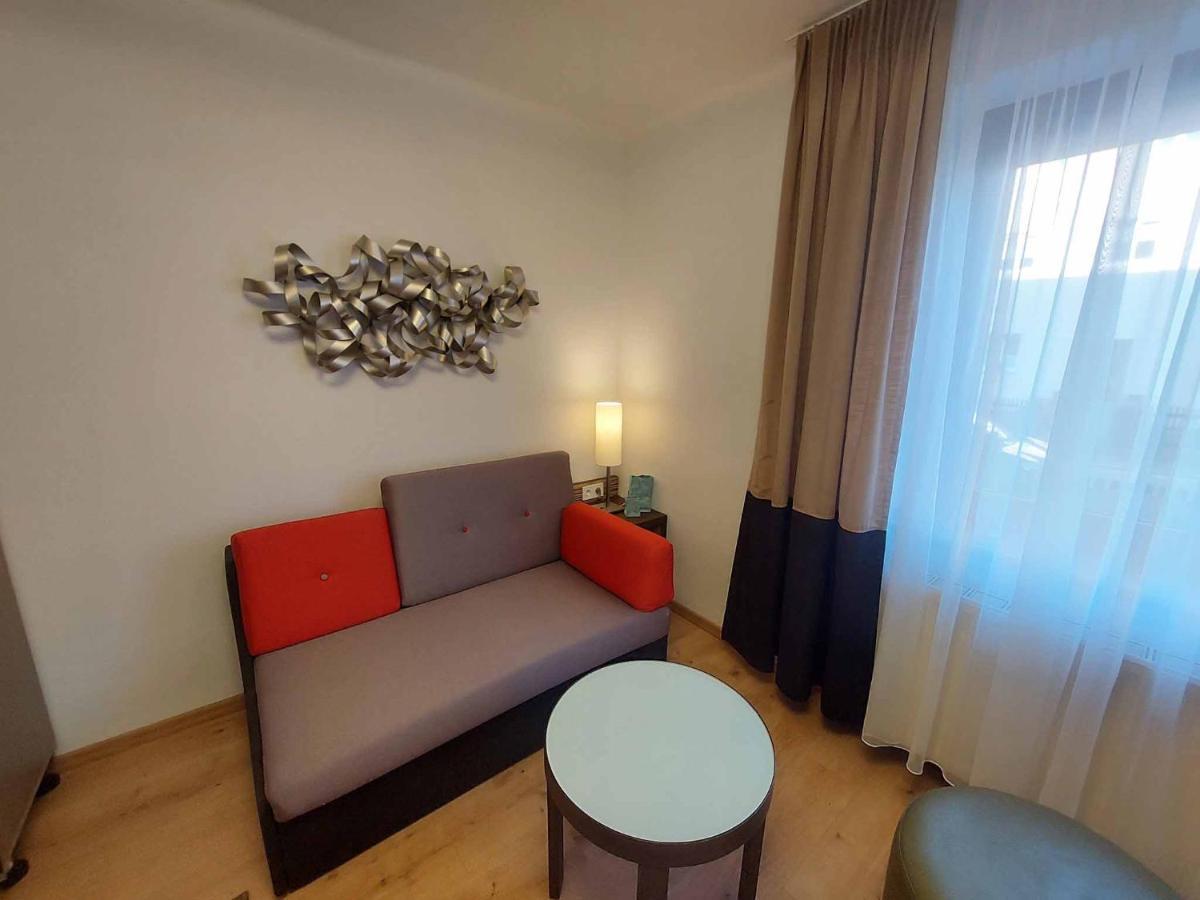 Wohnambiente Apartment Зелб Екстериор снимка